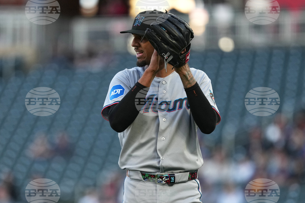 Marlins Twins Baseball