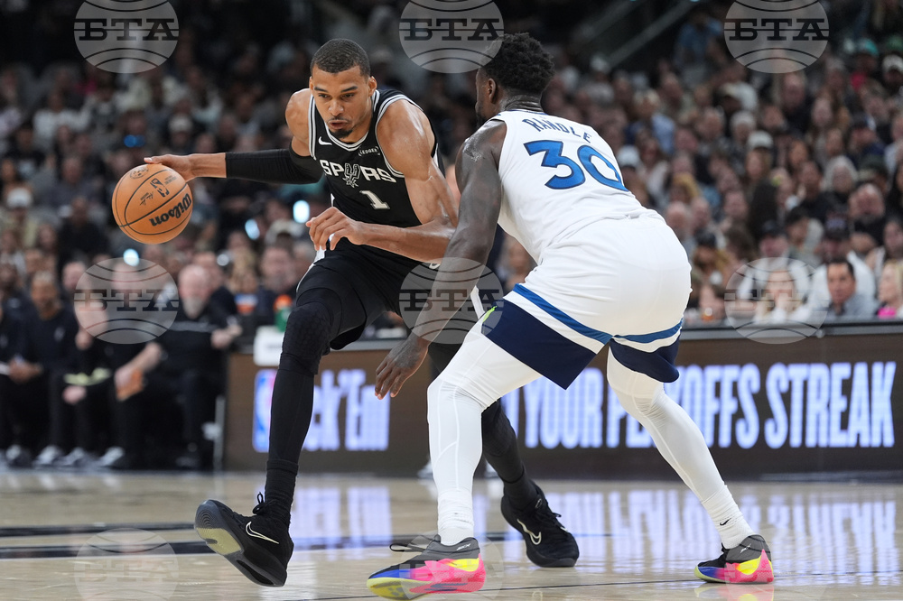 Timberwolves Spurs Basketball