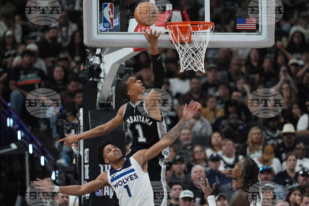 Timberwolves Spurs Basketball