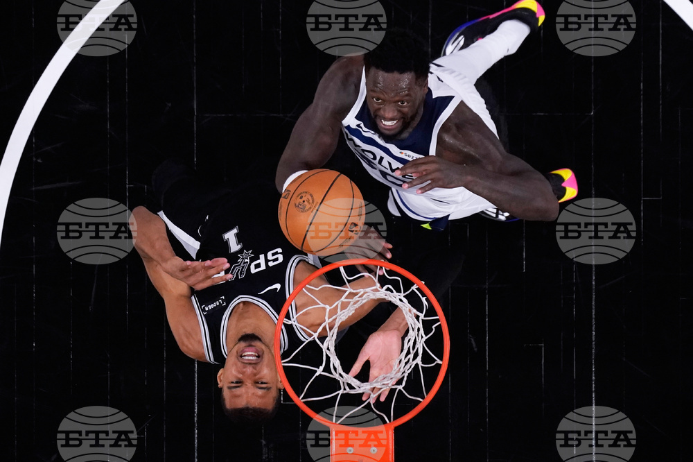 Timberwolves Spurs Basketball