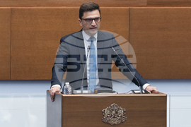 Народно събрание - заседание - Венко Сабрутев