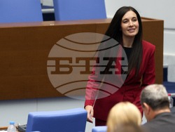 Народно събрание - заседание - Александра Вълчева