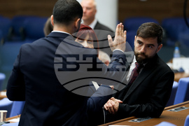 Народно събрание - заседание - Александър Узунов