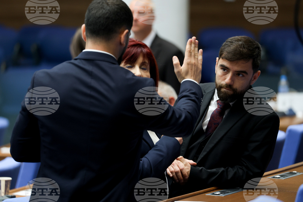 Народно събрание - заседание - Александър Узунов
