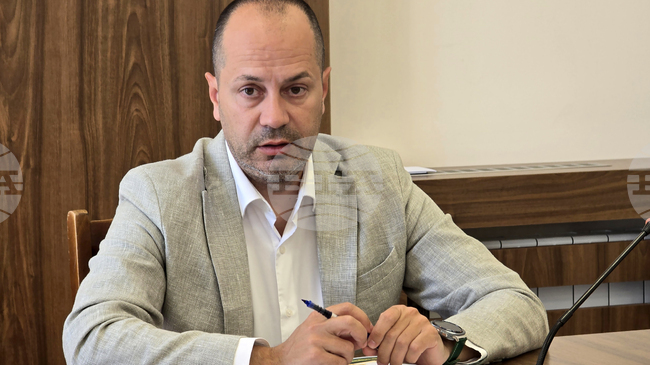 Профилираната природо-математическа гимназия „Aкад. Иван Ценов“ във Враца ще стане Национална природо-математическа и технологична гимназия
