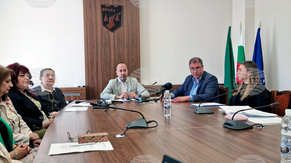 Враца - общинска администрация - пресконференция
