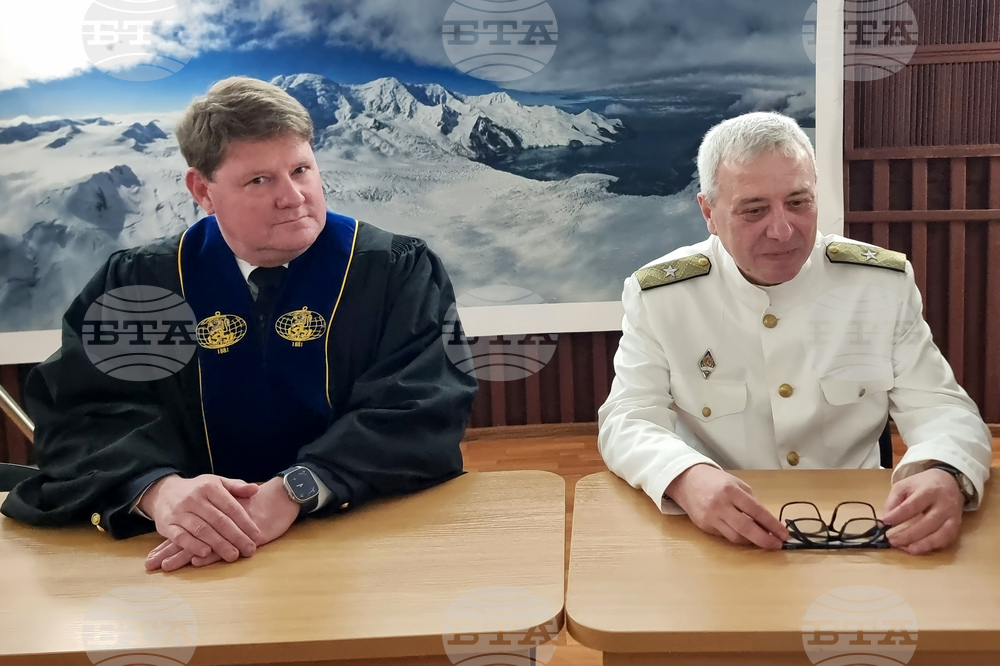 Варна - Военноморско училище - академични звания - церемония