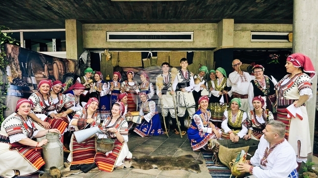 Madrid-based Balkan Bulgarian Folklore Ensemble to Perform Original Dance at Munich Festival