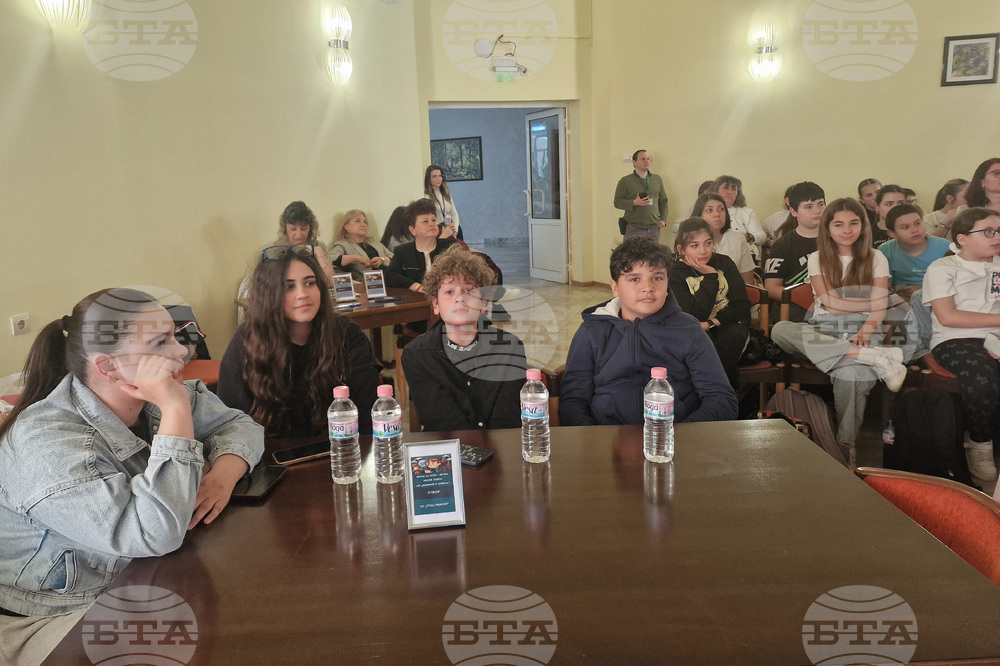 Разград - Бюро по труда - ученици - инициатива