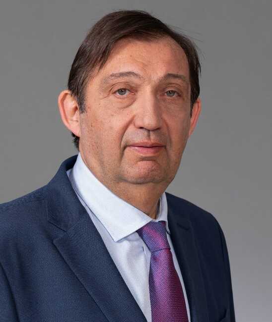 Министър Иван Шишков ще посети Смолян във връзка със свлачището на пътя Пампорово - Смолян