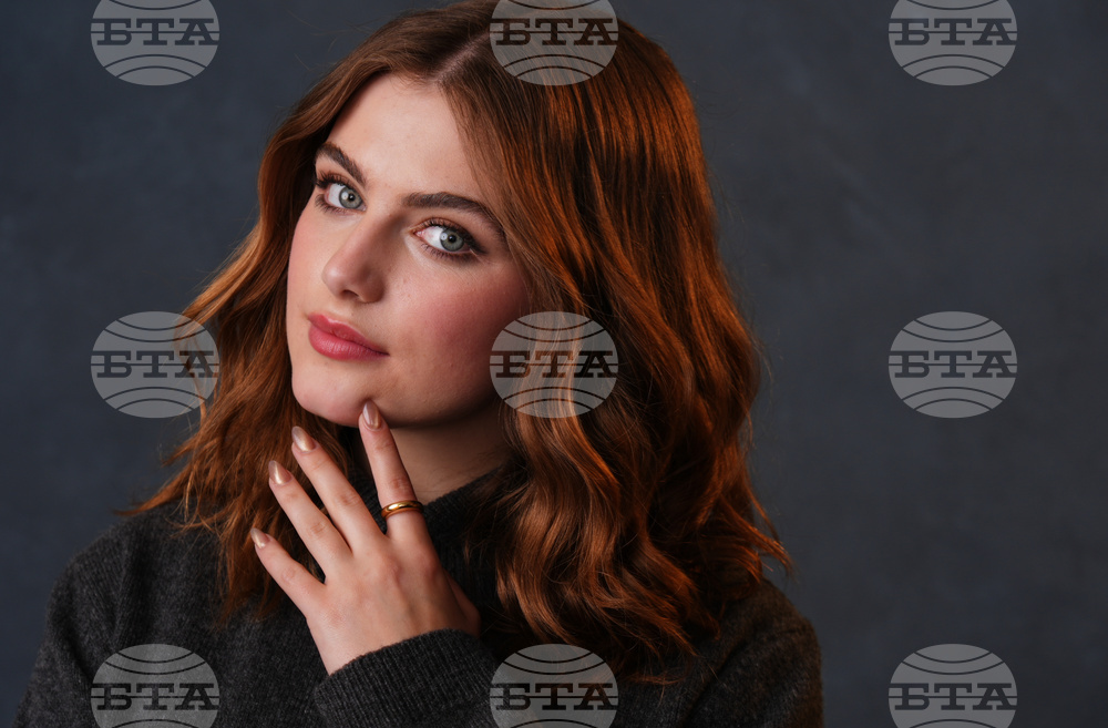 "Off Campus" Portrait Session
