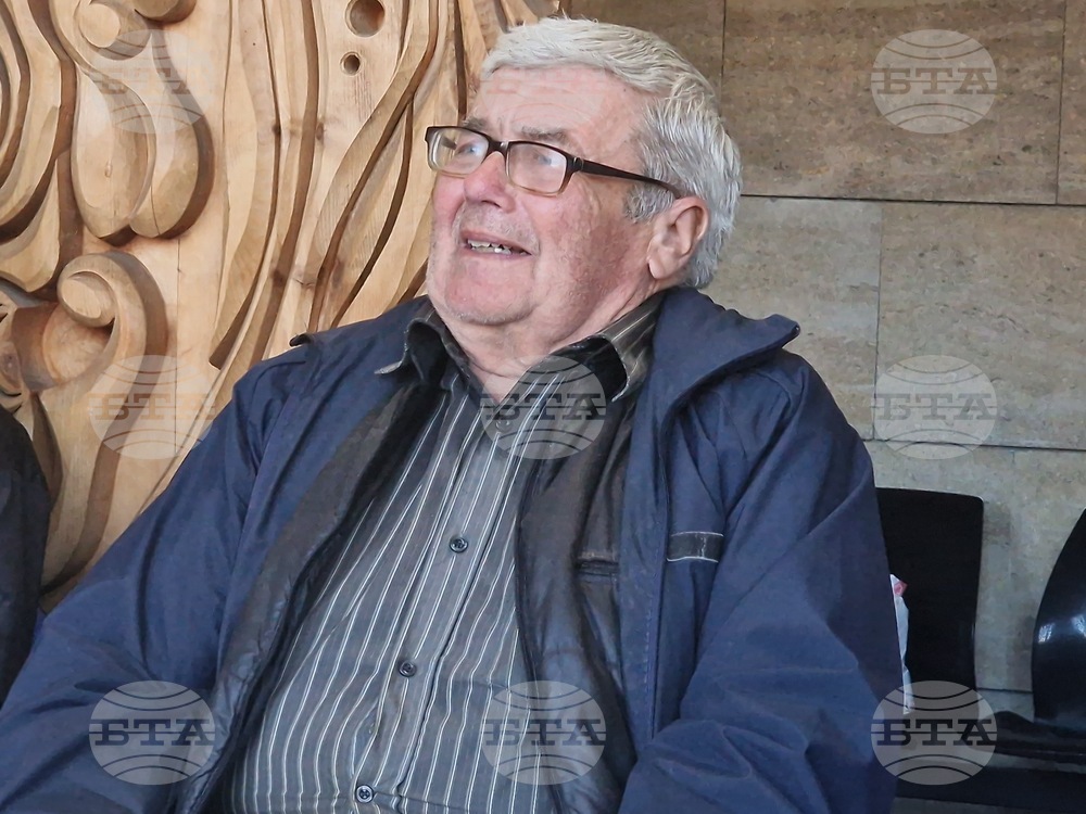 Търговище - Регионална библиотека - представяне - художествени произведения