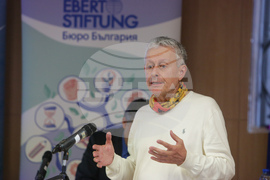 Дом на Европа - дискусия