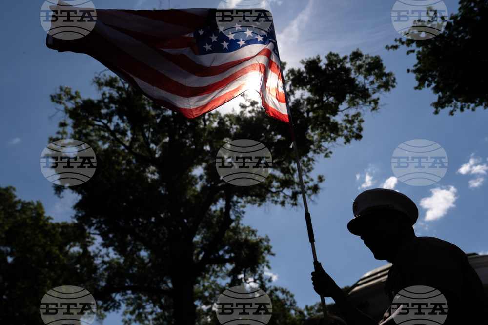 Naval Academy Herndon Monument Climb