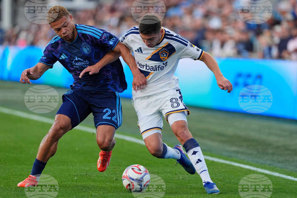 MLS Galaxy Sporting KC Soccer