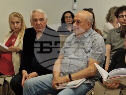 Мирела Иванова представя новата си книга „Призоваване на поезията“, снимки – Даниел Димитров/ БТА