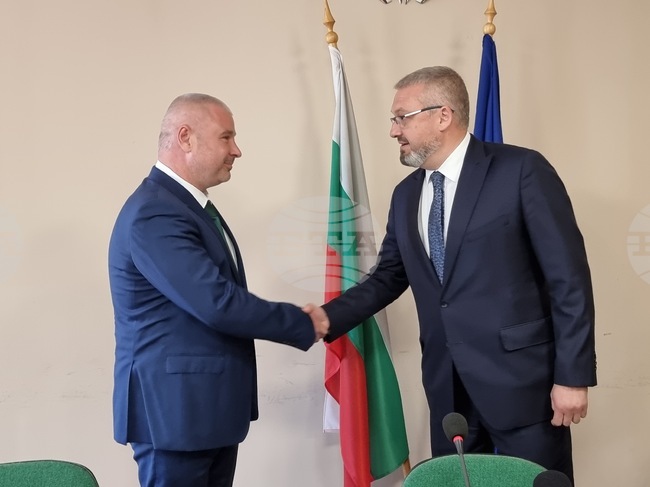 Новият областен управител на Кюстендил Атанас Гергинов встъпи в длъжност