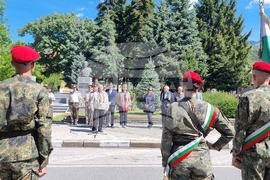 Сопот - генерал Владимир Вазов - честване