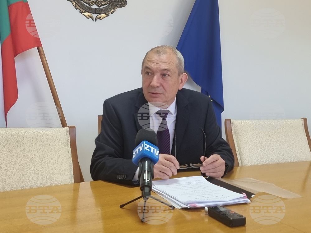 Подготвя се среща между депутатите от Плевенска област и кметовете на общини, каза новият областен управител Иван Петков