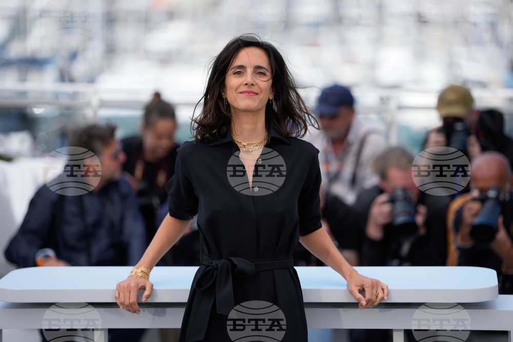 France Cannes 2026 A Woman's Life Photo Call