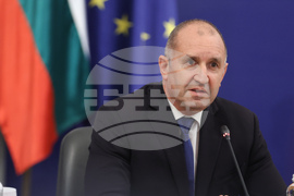 Министерски съвет  - мерки за овладяване на цените  - среща
