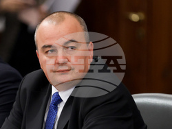 Министерски съвет  - мерки за овладяване на цените  - среща - Пламен Абровски