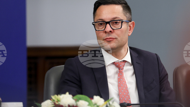 Правителството се обяви за мощна подкрепа за българския производител и правила, които да важат за всички, каза вицепремиерът Пулев