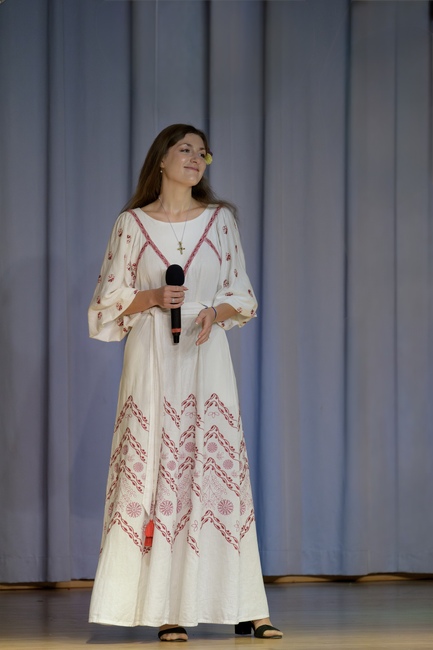 Bessarabian Bulgarian Singer Brings Village Heritage to Munich Festival