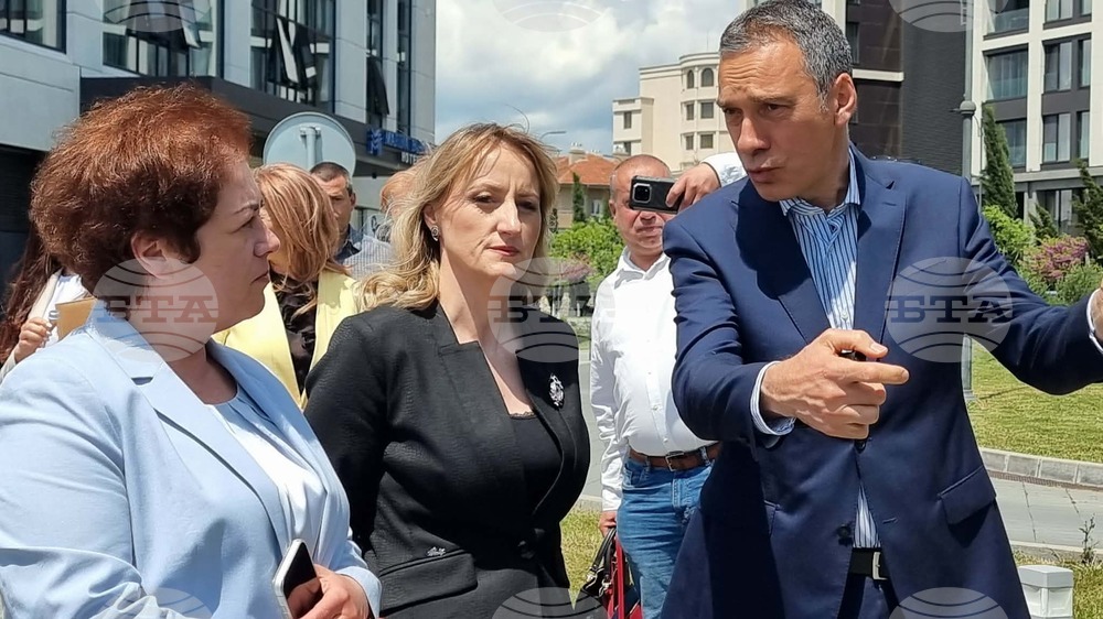 Environment Minister Karamfilova Opens Air Quality Forum in Burgas, Unveils New Monitoring Project