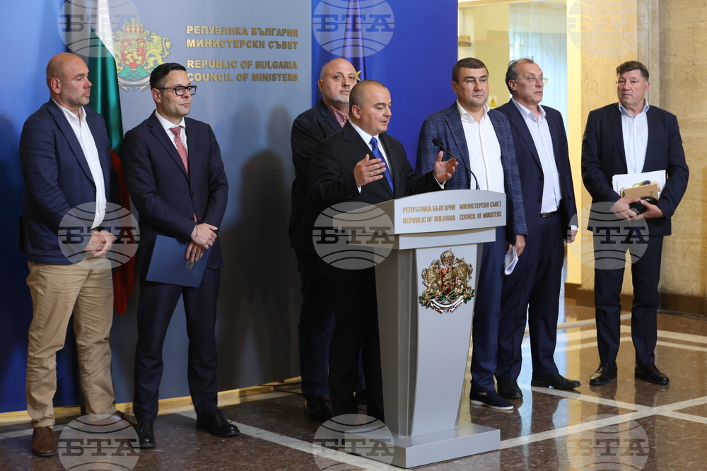 Министерски съвет  - Александър  Пулев - Пламен Абровски - изявление