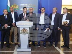 Министерски съвет  - Александър  Пулев - Пламен Абровски - изявление