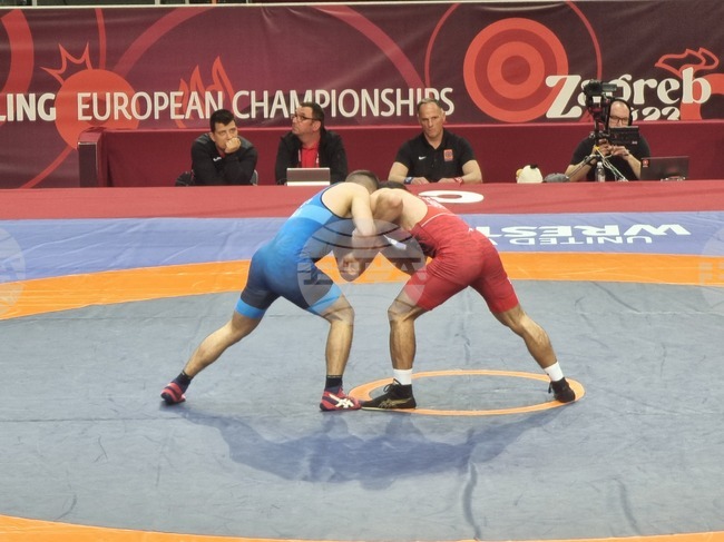 Националите по борба провеждат първи лагери за сезона