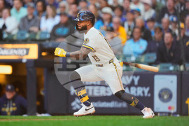 Padres Brewers Baseball