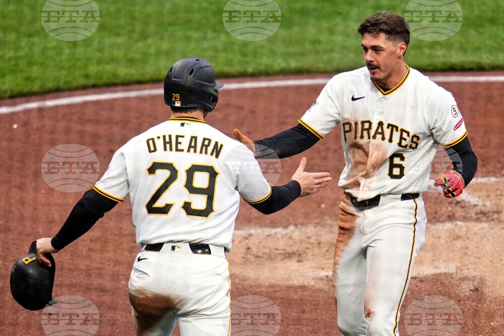 Rockies Pirates Baseball