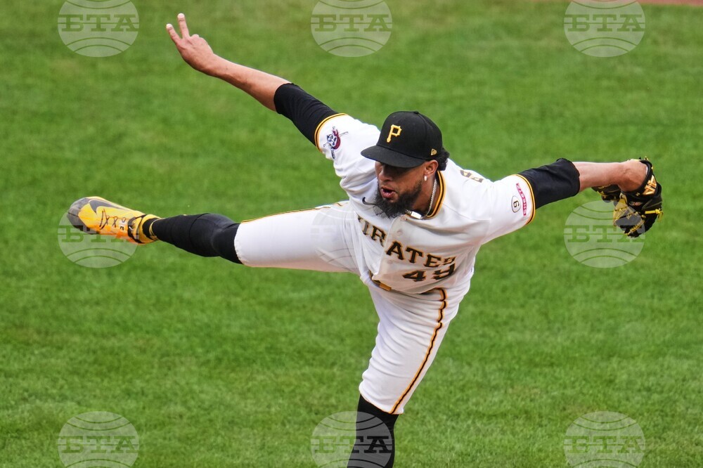 Rockies Pirates Baseball