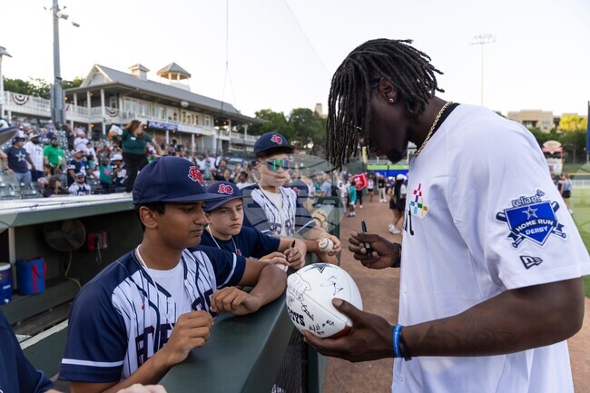 2026 Reliant Home Run Derby with the Dallas Cowboys