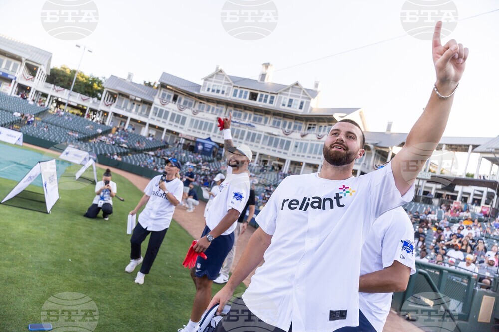 2026 Reliant Home Run Derby with the Dallas Cowboys