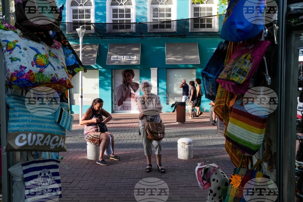 Curacao Daily Life