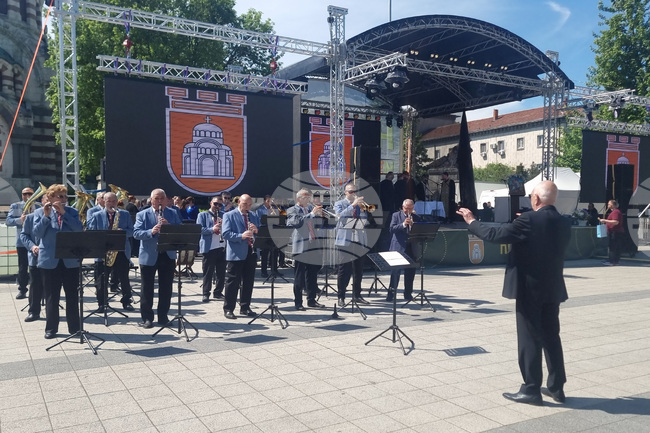 Биг бенд Плевен започва традиционните си летни концерти на открито, като първият е с благотворителна кауза