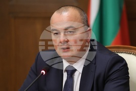 Пламен Абровски - предшественици - среща