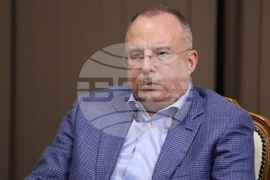 Пламен Абровски - предшественици - среща