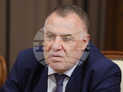 Пламен Абровски - предшественици - среща