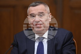 Пламен Абровски - предшественици - среща