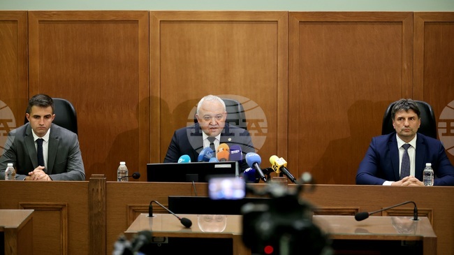 Ивайло Мирчев е бил нападнат от агресивен шофьор, каза директорът на СДВР Любомир Николов
