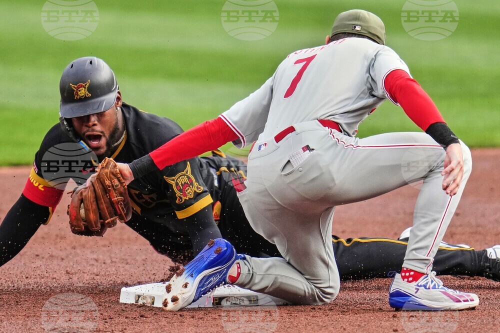 Phillies Pirates Baseball