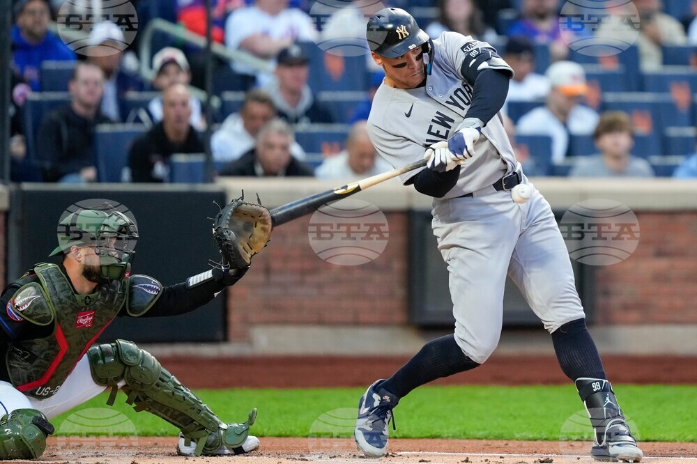 Yankees Mets Baseball