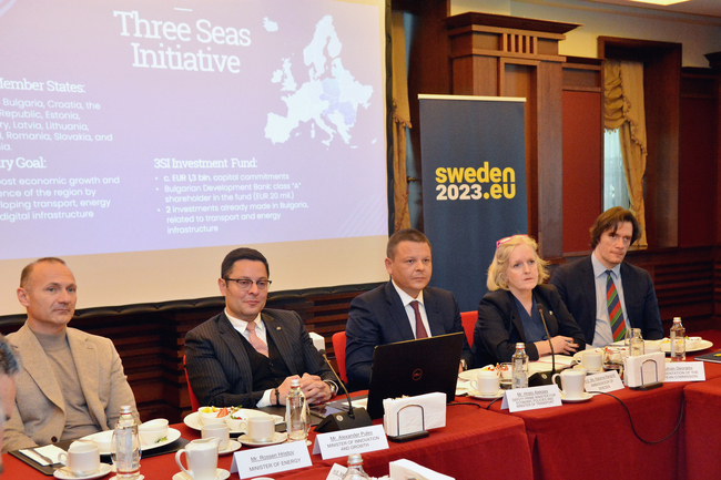 Министерство на транспорта и съобщенията: Посланиците на държавите от ЕС приветстваха ключовата роля на България в проектите за транспортна свързаност в Европа и региона