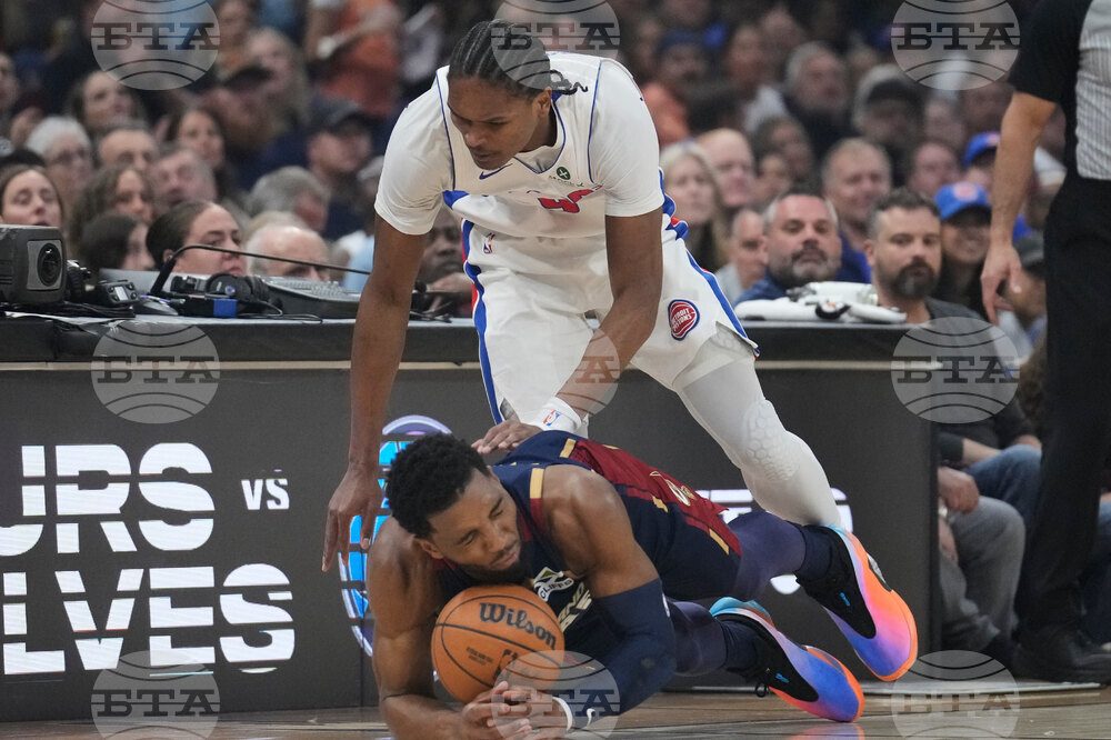 Pistons Cavaliers Basketball