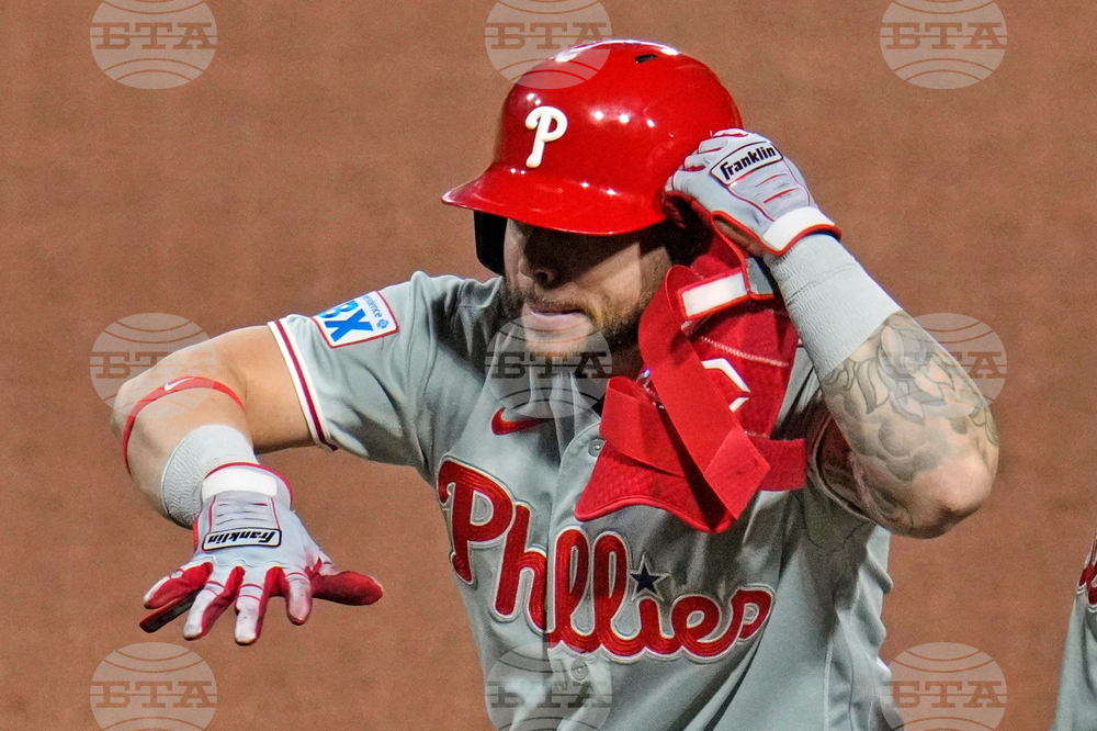 Phillies Pirates Baseball