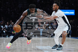 Spurs Timberwolves Basketball